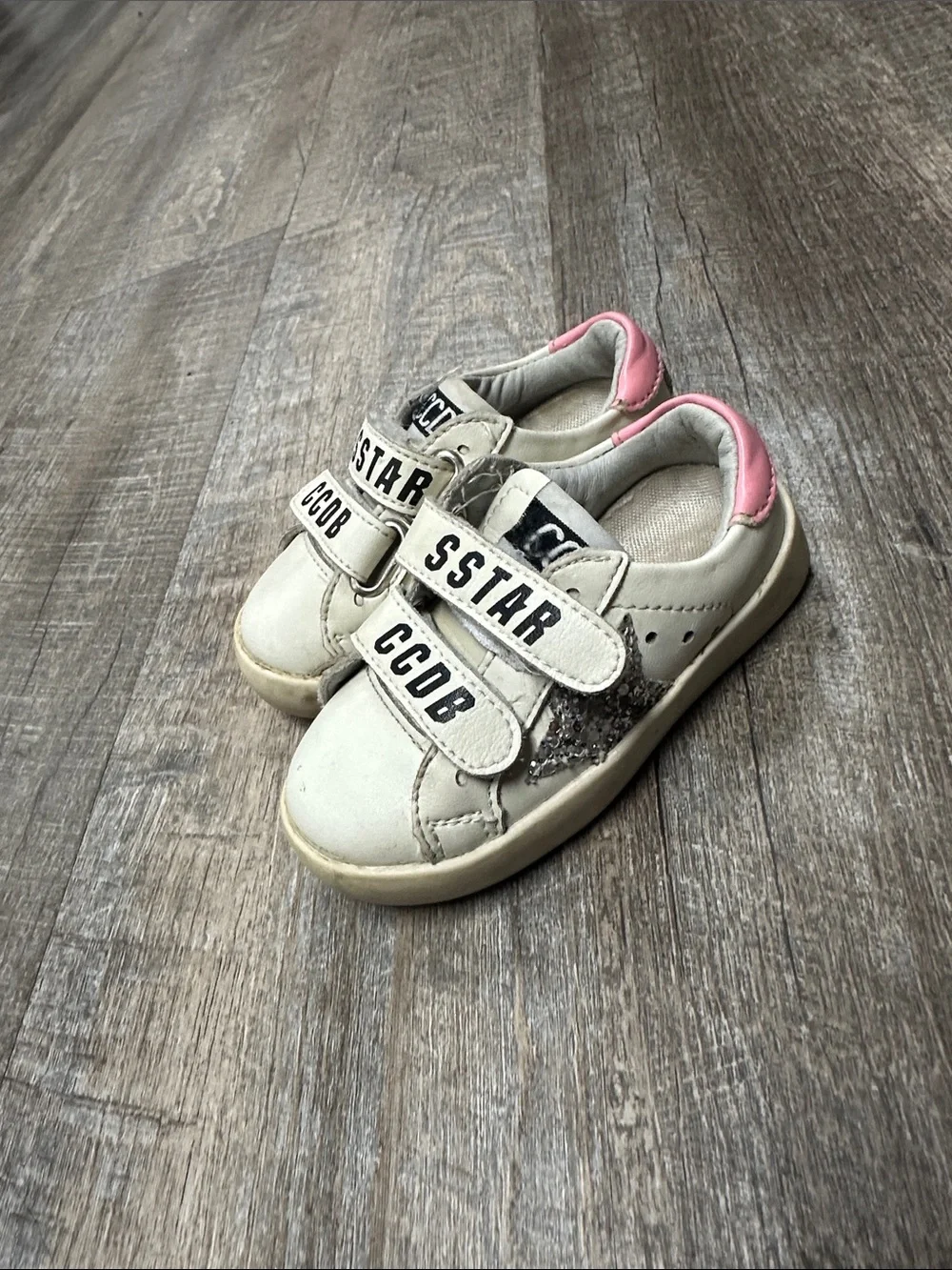 Golden Goose Kids White Sneakers with Pink Heel and Silver Glitter Star